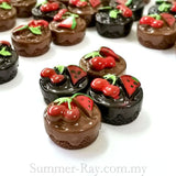 Cabochon Resin Fudge Fruit Cake