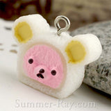 Cabochon Resin Teddy Bear Sponge Cake with Eye Bolt