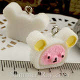 Cabochon Resin Teddy Bear Sponge Cake with Eye Bolt