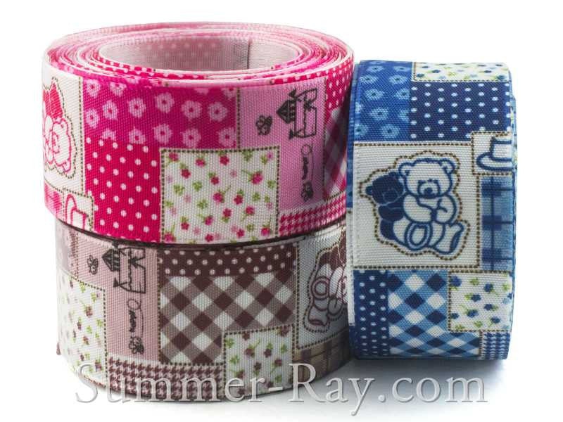 Patterned outlet satin ribbon